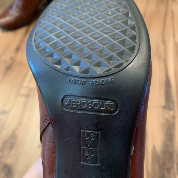 Boots - Picture 5 of 5